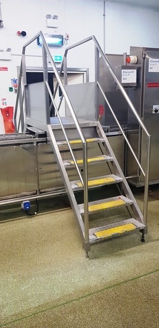 LOT 144 FOOD MACHINERY