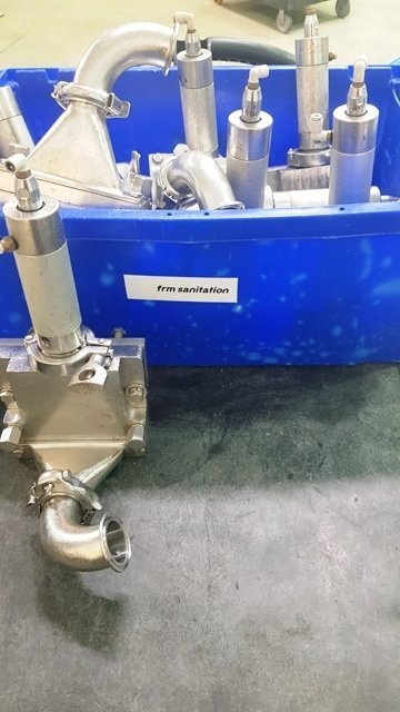 LOT 160 FOOD MACHINERY