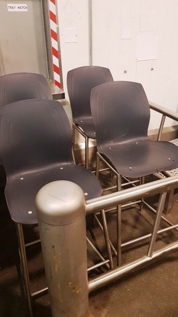 LOT 331 OP CHAIRS