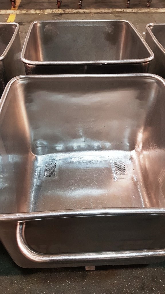 LOT 374 SS TOTE BINS