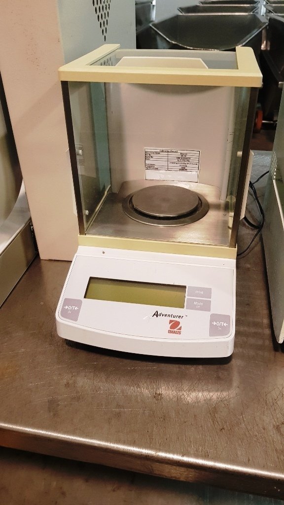 LOT 387 LAB EQUIPMENT