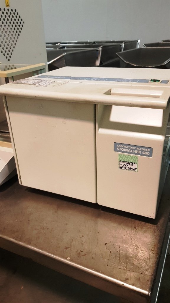 LOT 388 LAB EQUIPMENT