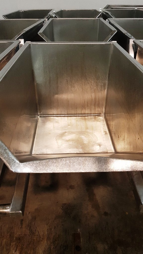LOT 399 SS BINS