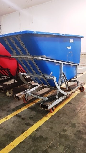 LOT 449 MOBILE BIN