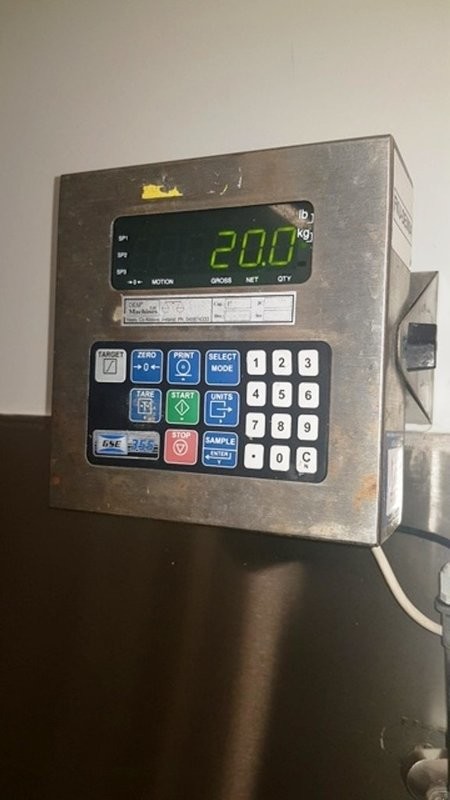LOT 30 SCALES