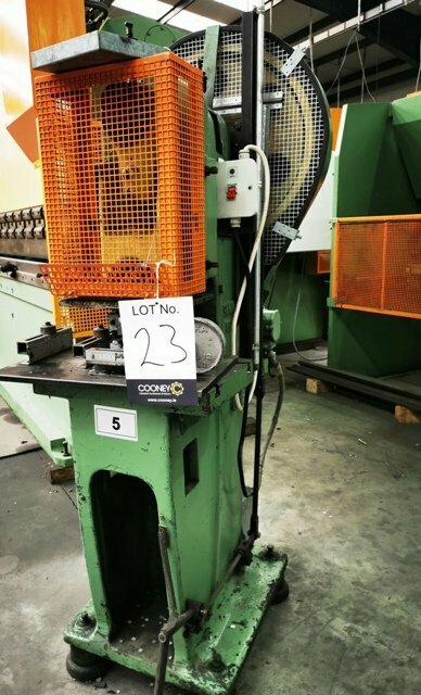 LOT 23 - PUNCH PRESS