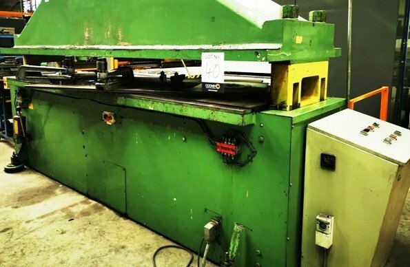 LOT 40 - PUNCH PRESS