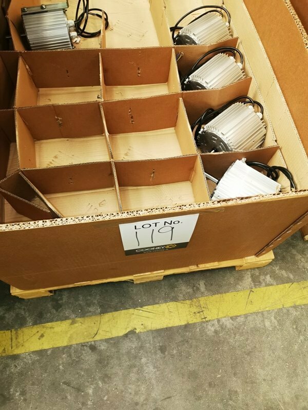 LOT 119 - MOTORS