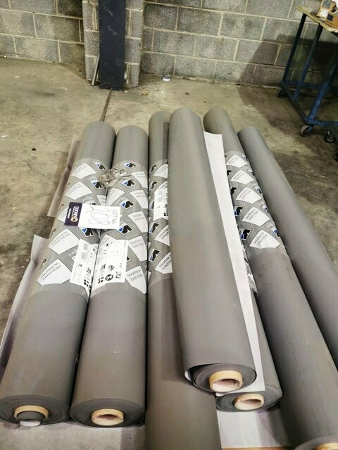 LOT 208 - STOCK