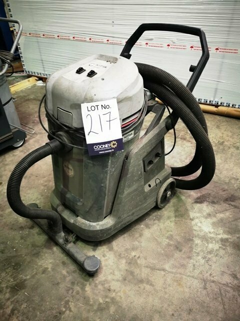 LOT 217 - VACUUM