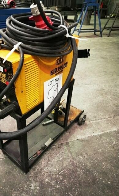 LOT 59 - WELDER