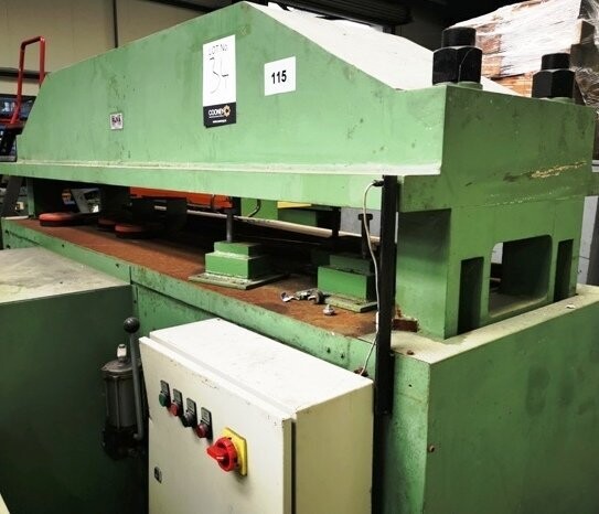 LOT 34 - Flat Bed Press