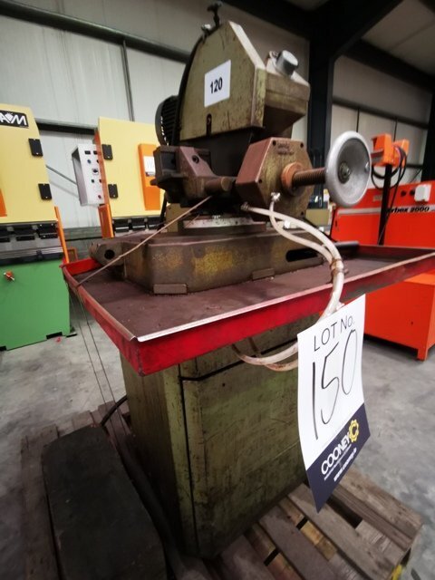 LOT 150 - Saw