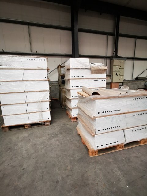 LOT 263 - Parts