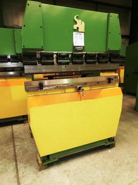 LOT 29  -  PRESS BRAKE