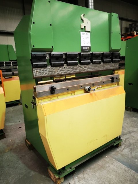 LOT 30  -  PRESS BRAKE