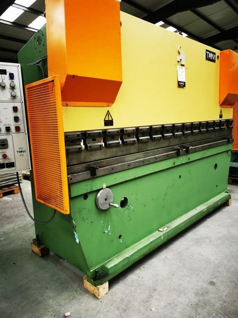 LOT 75  -  PRESS BRAKE