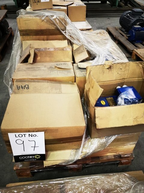 LOT 97  -  MOTORS