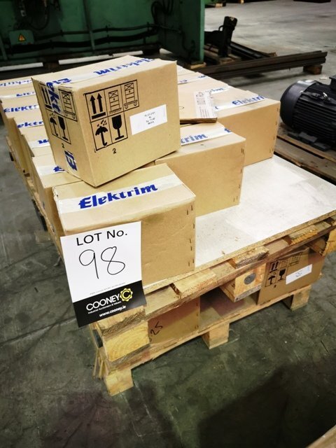 LOT 98  -  MOTORS
