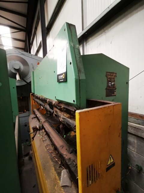 LOT 142  -  PRESS BRAKE