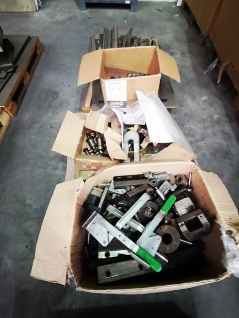 LOT 152  -  TOOLING