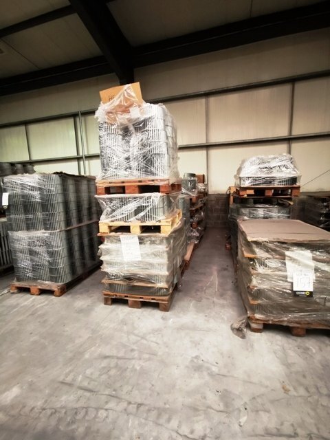 LOT 157  -  IMPELLERS