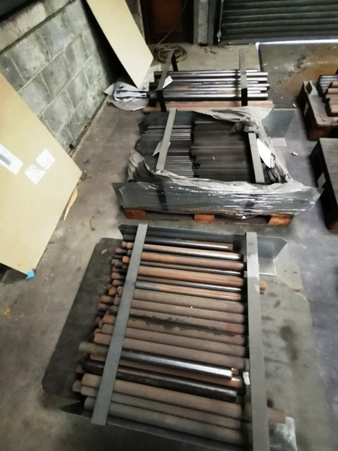 LOT 177  -  STOCK