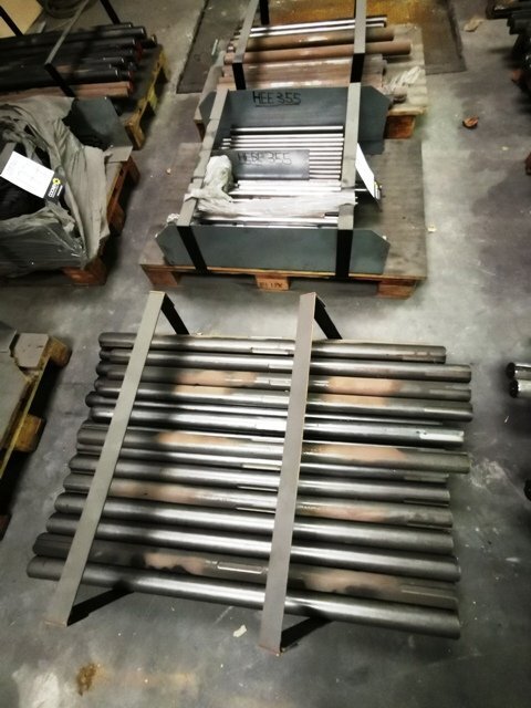 LOT 178  -  STOCK