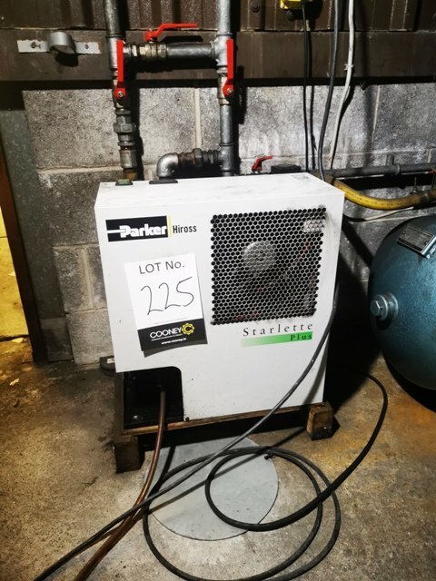 LOT 225  -  DRYER