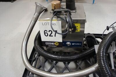 LOT 627 - Fume Extractor