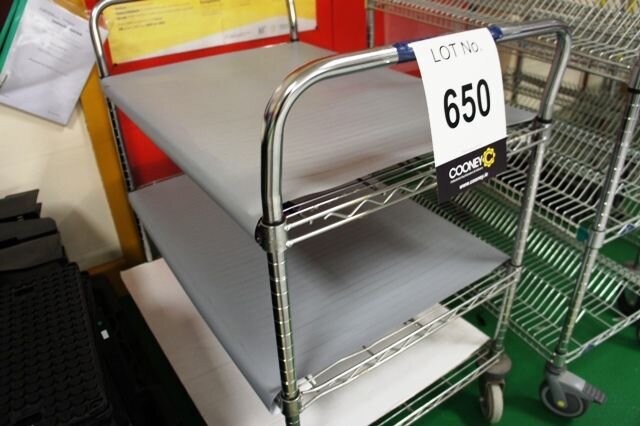 LOT 650 -  Metro Rack