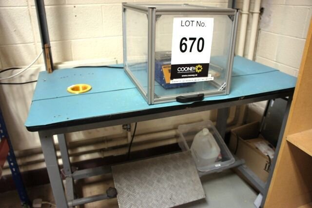 LOT 670 -  Solder Pot