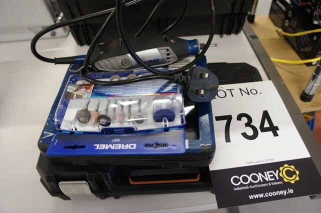 LOT 734 -  Tools