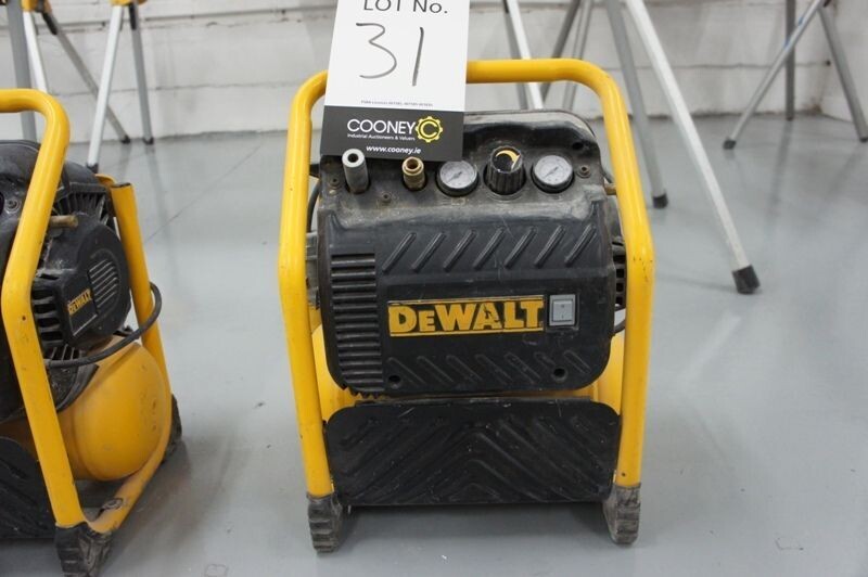 LOT 31 -  COMPRESSOR