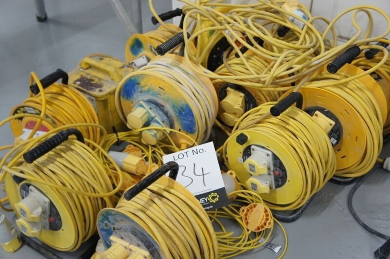 LOT 34 -  LEADS