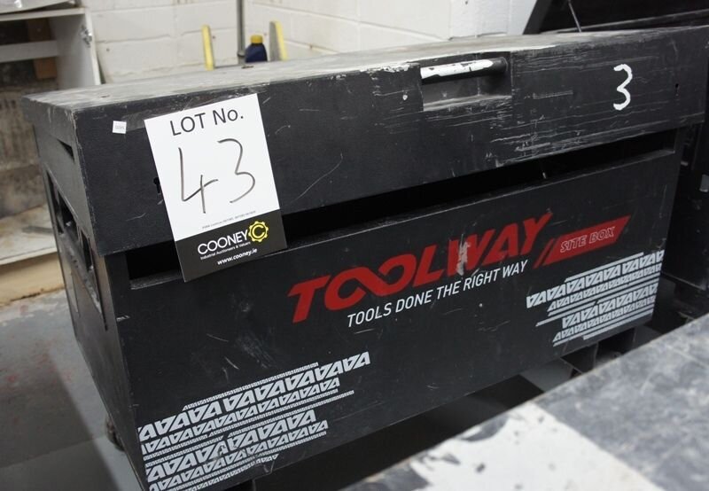 LOT 43 -  SITE BOX