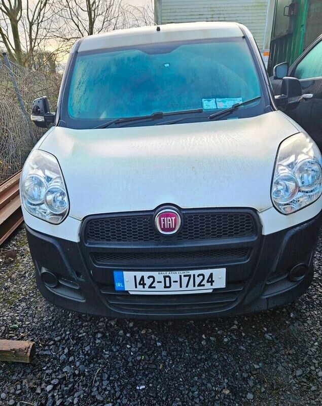 LOT 5 -  2014 Fiat Doblo