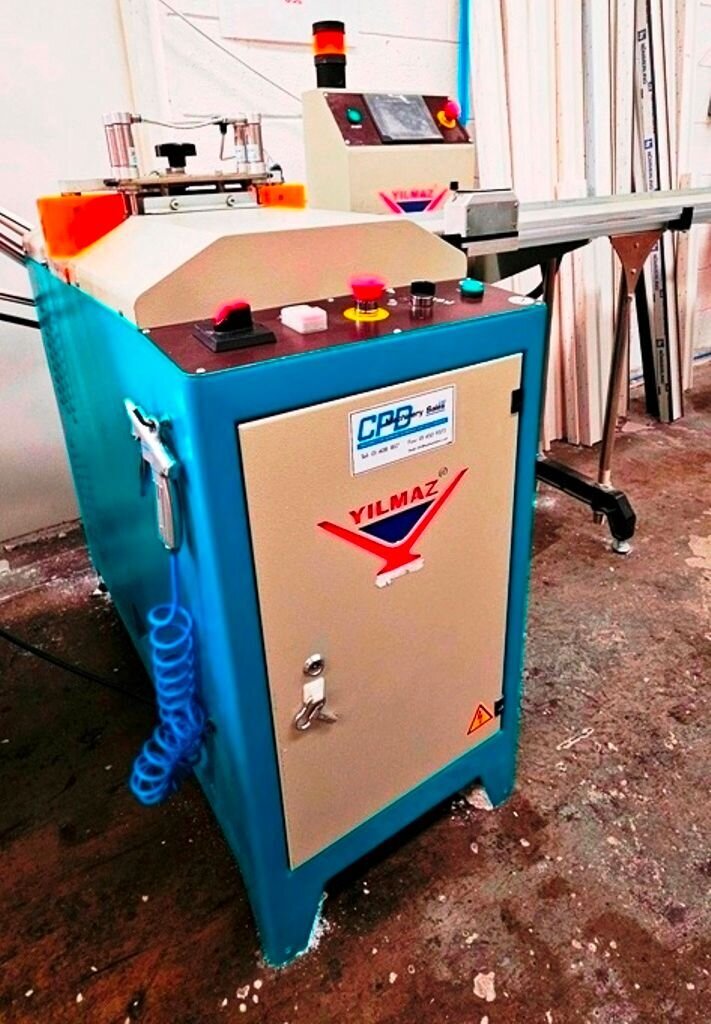 LOT 801 -  Bead saw