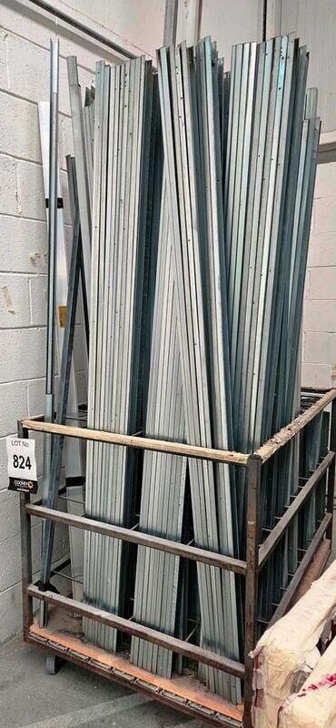LOT 824 -  Stock