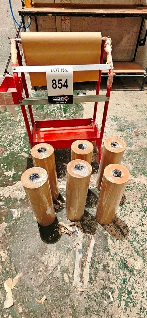 LOT 854 -  Packaging