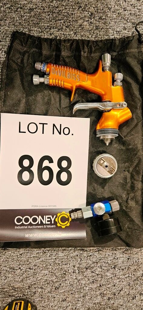LOT 868 -  Paint Gun