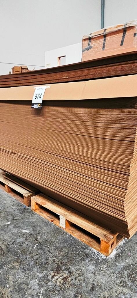 LOT 874 -  Packaging