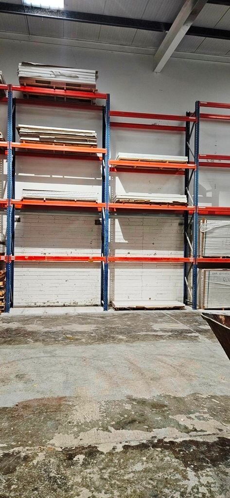 LOT 891 -  Racking