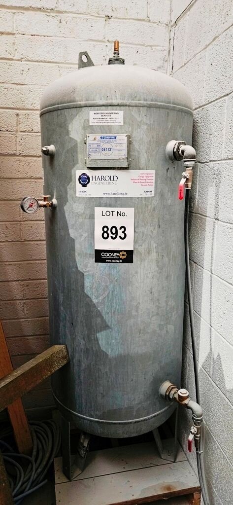 LOT 893 -  Air Receiver
