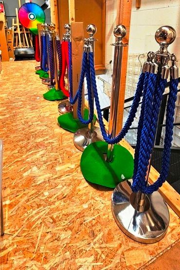 LOT 15 -  STANCHIONS