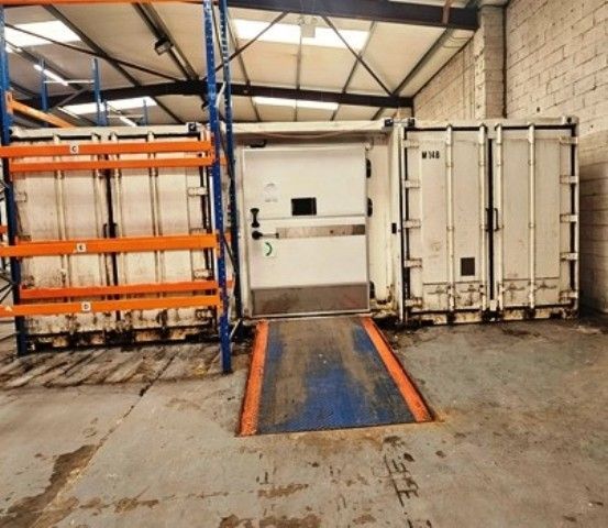 LOT 1 -  COLDROOM