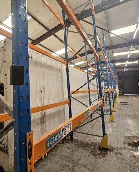 LOT 5 -  PALLET RACKING