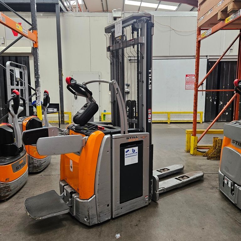 LOT 12 -  STACKER
