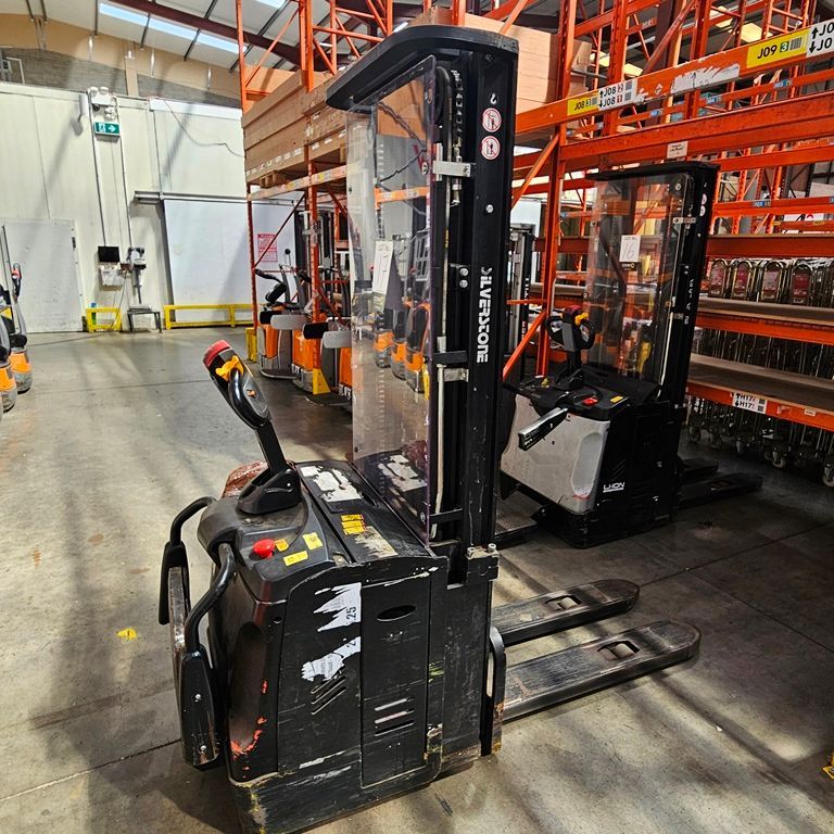 LOT 17 -  STACKER