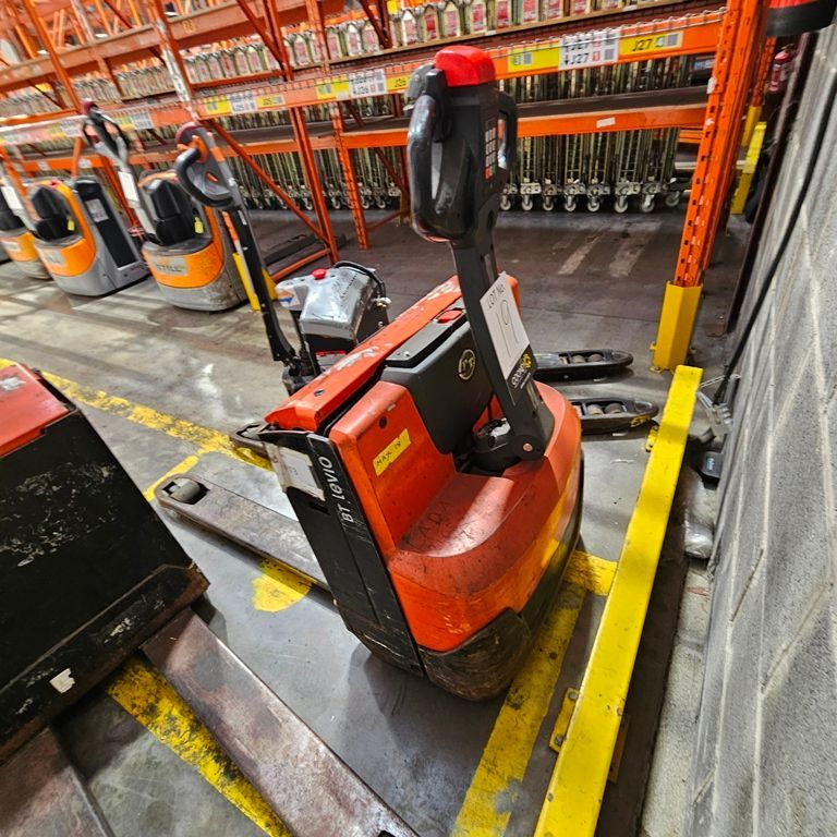 LOT 19 -  ELECTRIC PALLET TRUCK